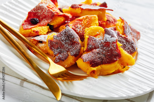 Canvas Print Austrian cuisine: shredded pancake on a plate