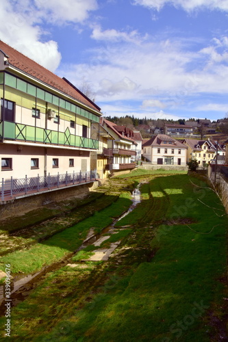 Wyschnięte koryto rzeki Susica, Dolenjske Toplice, Słowenia