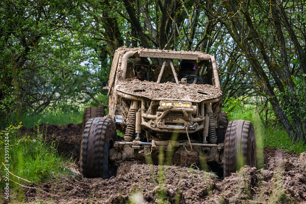 Course de 4x4 extreme en France