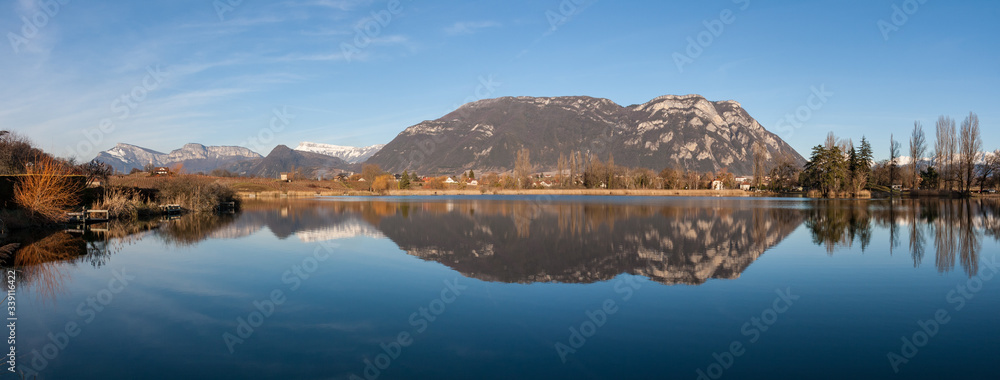 Panorama Lac Saint André - Savoie