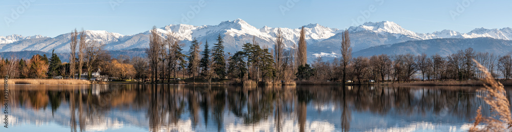 Panorama Lac Saint André - Savoie -France
