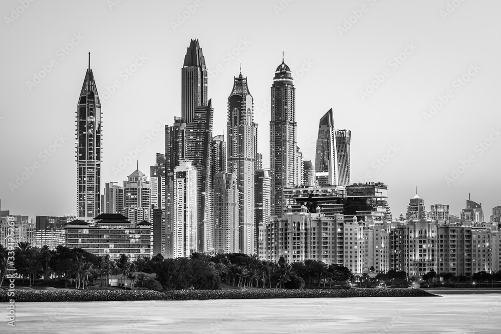 Fototapeta premium Amazing Dubai Marina skyline at sunset, United Arab Emirates