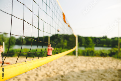 Netz von einem Beachvolleyballfeld