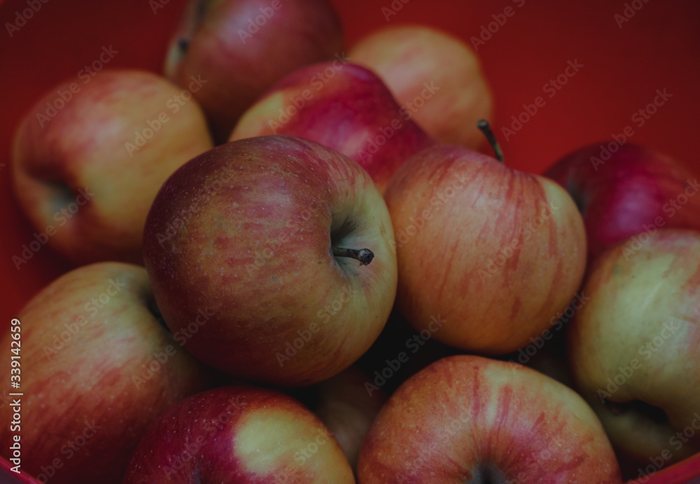 Lots of red and yellow apples Lots of red and yellow apples