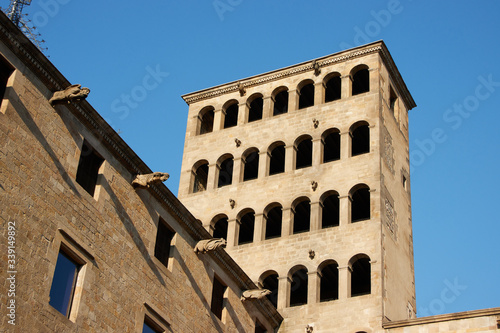 Obraz na płótnie The Barri Gothic of Barcelona,Spain w salonie