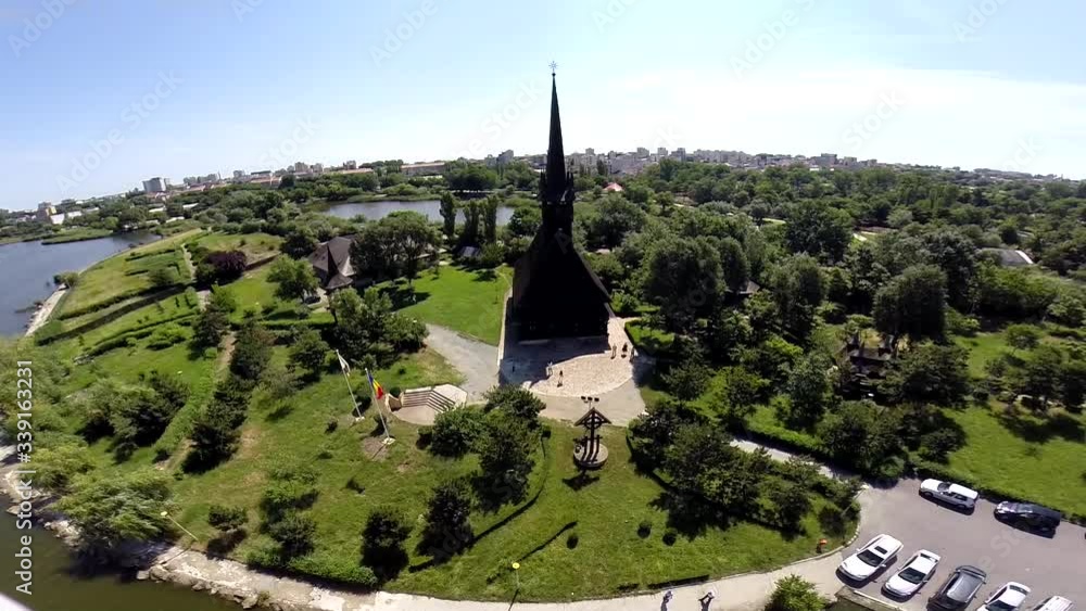 Drona, Parcul Tabacariei, Biserica de lemn Sf. MIna, Lacul Tabacariei, Constanta, Romania Drona, Parcul Tabacariei, Biserica de lemn Sf. MIna, Lacul Tabacariei, Constanta, Romania