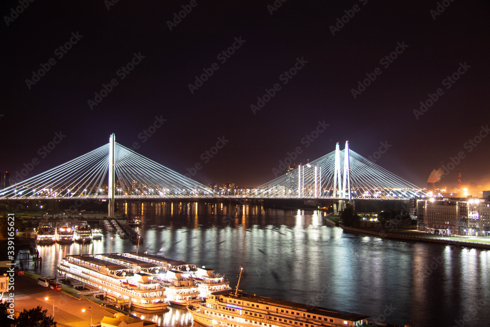 night view of the river and the bridge