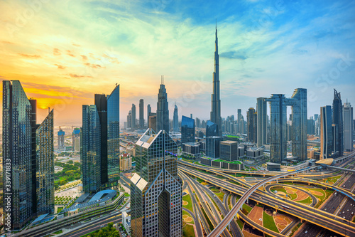 Obraz na płótnie Dubai city center skyline, United Arab Emirates w salonie