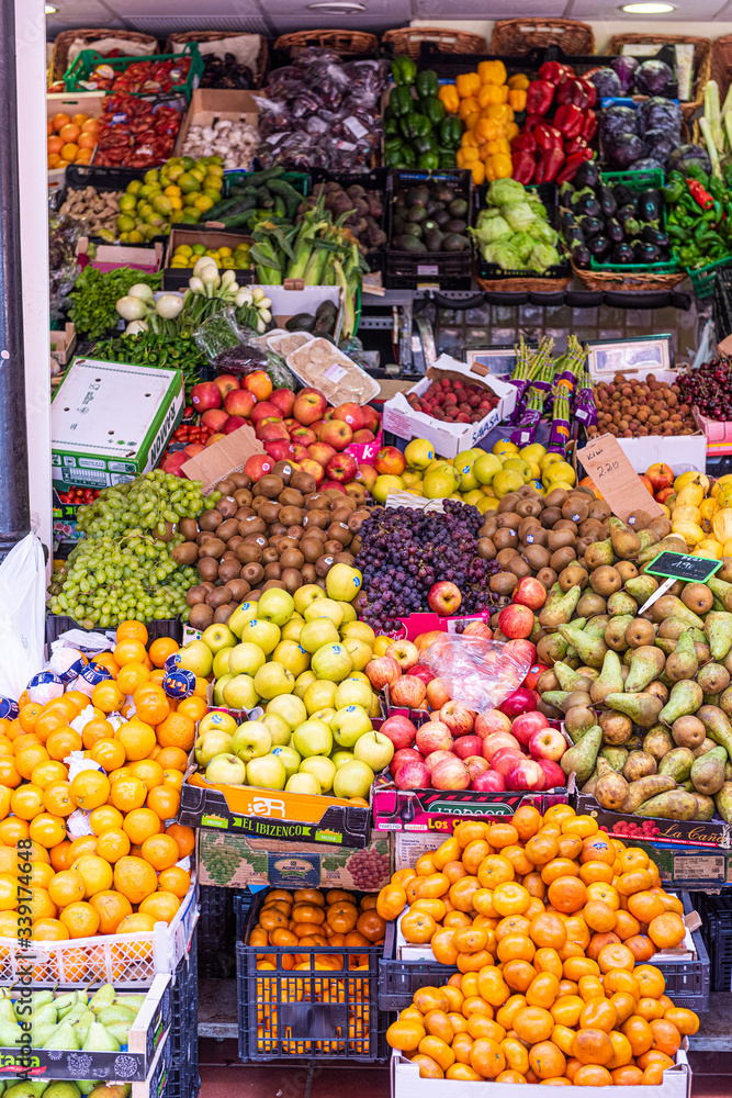 Obststand auf Teneriffa - Fruits of Tenerife Obststand auf Teneriffa - Fruits of Tenerife