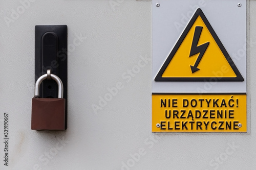Urządzenie elektryczne - nie dotykać #3