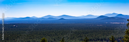 Obraz na płótnie Lava Butte in Newberry National Volcanic Monument... w salonie