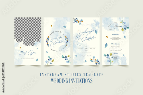 Wedding invitation template with beautiful watercolor floral wreath Premium Vector