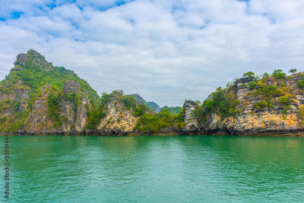 Beautiful landscape of Ha Long Bay, Vietnam