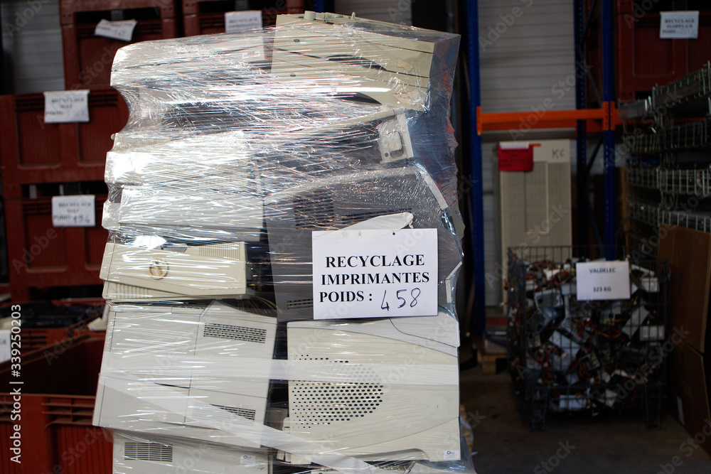Centre de recyclage de matériels informatiques Centre de recyclage de matériels informatiques