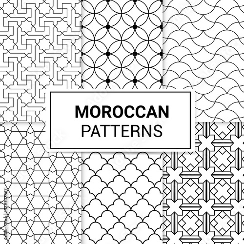 Illustration vector graphic set of moroccan pattern. good for print design. fabric or wallpaper.