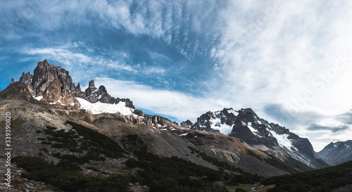 montañas y glaciares © felipe