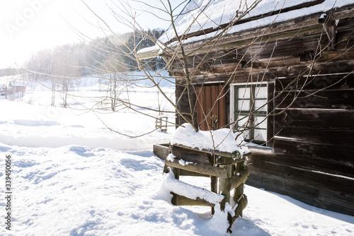 Wallpaper Mural old house in the snow Torontodigital.ca