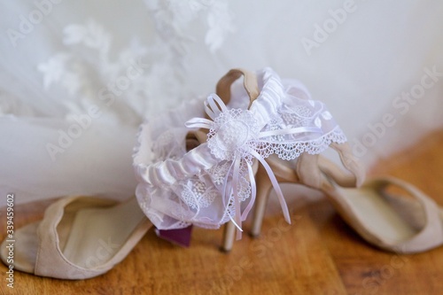 Fototapeta Naklejka Na Ścianę i Meble -  Bride shoes