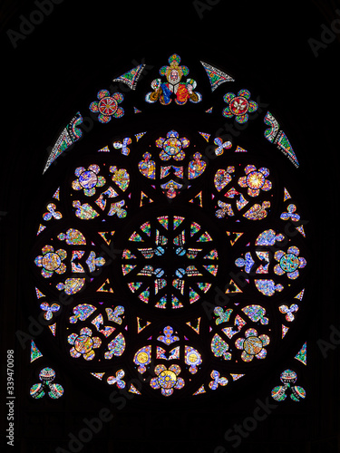 vetrata del rosone della cattedrale di San Vito a Praga