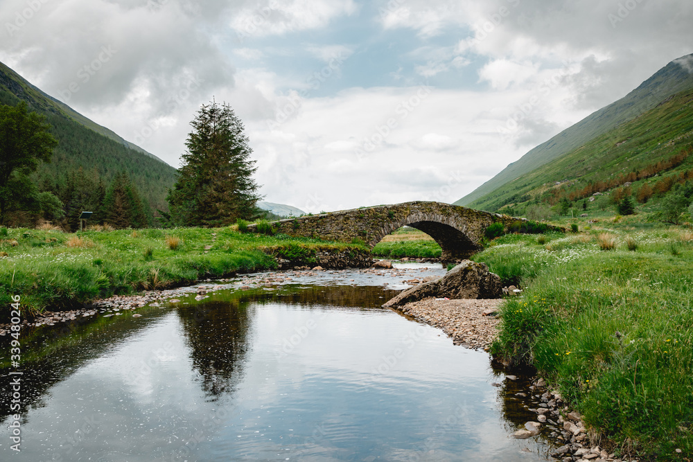 Obraz premium Schottland Highlands butter bridge bach