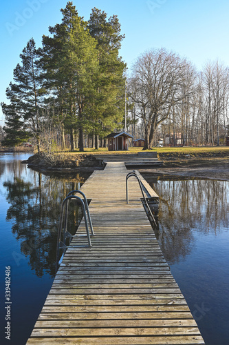 Fotografie wooden jetty at a bathing place in Kumla