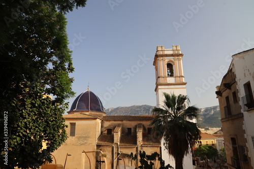Dénia generalitat valenciana architecture dans la ville église et château
