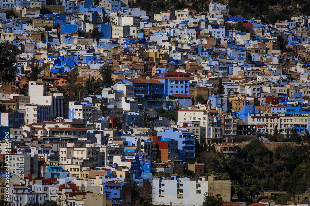 Blick auf die Altstadt von Chefchaouen in Marokko