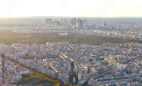 Canvas Print Parisian cityscape at sunset from elevated viewpoint