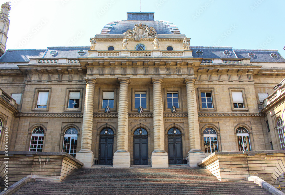 Facade of a traditional building in Paris