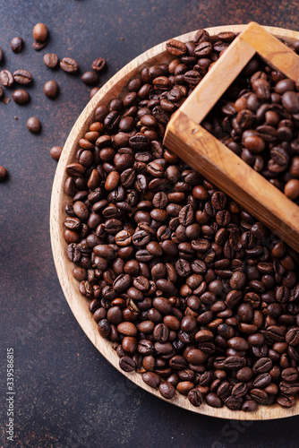 Roasted coffee beans