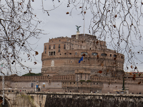 ROMA