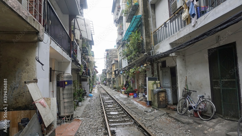 railroad tracks in hanois train street