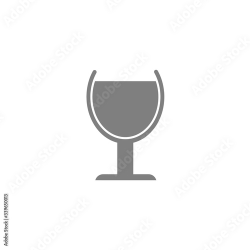 alcohol drinks icon on white background.