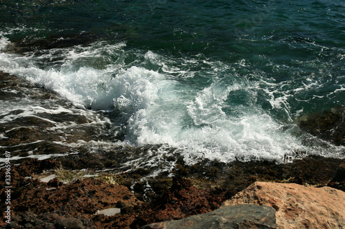 El mar y las rocas