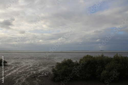 sea and clouds