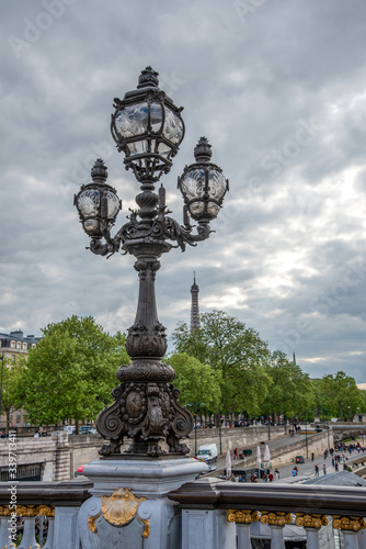 Classicist Street Light on Bridge Alexandre III, Paris/France © imagoDens