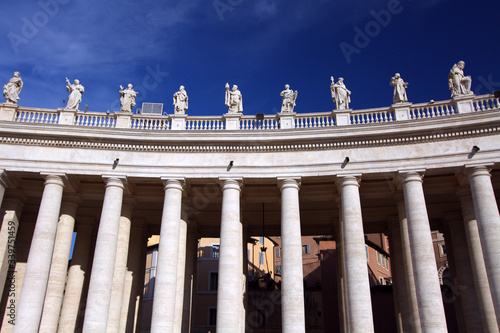 Canvas Print colonnades of St. Peter’s Square