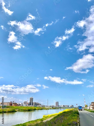 爽やかな青空 河川敷 青空の写真のタグ