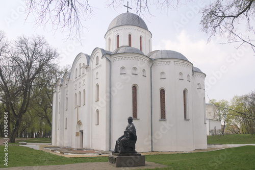 Borisoglebsky Cathedral (1120-1123) - the tomb of the princes of the Davidovich clan in Chernigov photo