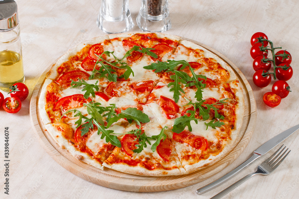 Pizza Margherita with arugula