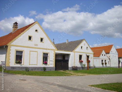 Fototapeta Naklejka Na Ścianę i Meble -  typical houses from the 18th century Holasovice in Unesco southern Bohemia