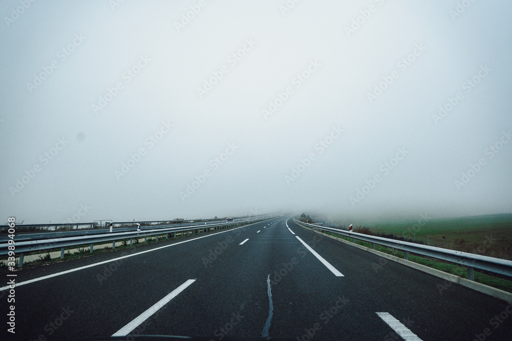 Niebla en la carretera | Road trip fog 
