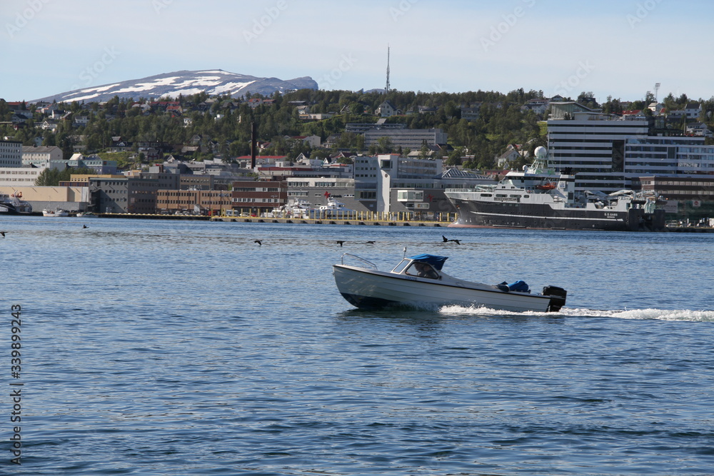Fototapeta premium tromso tromsø water travel tourism sea coast nature port blue landscape sky harbor architecture europe boatship mountain summer bay view city beautifull 