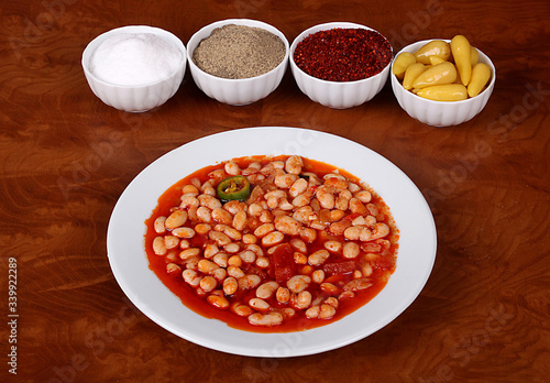 excellent turkish food baked beans