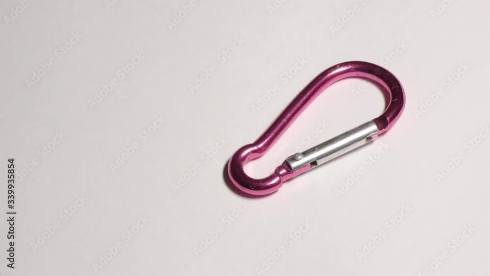 Carabiner lock for ropes and other things Carabiner lock for ropes and other things