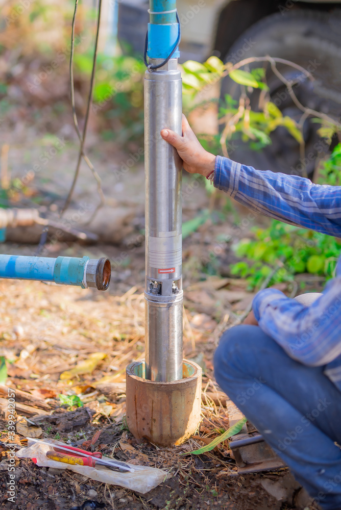 Submersible pumps drainage system dewater construction sites, solutions