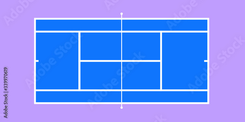 Pista de tenis azul con alrededores lila