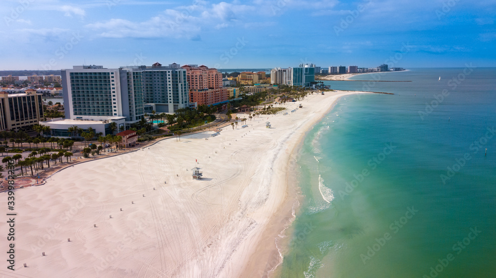 Clearwater Beach Florida. Hotels and restaurants on the island. White Florida beaches. Spring or summer vacations. Turquoise Gulf of Mexico water. Clearwater Beach Florida. Hotels and restaurants on the island. White Florida beaches. Spring or summer vacations. Turquoise Gulf of Mexico water.