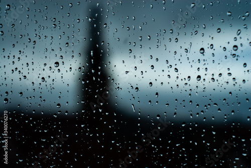 rain drops on window, water drops on window