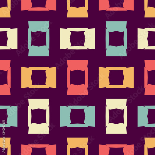 Seamless pattern with alternating geometric shapes.